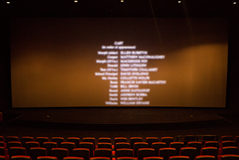 凯发K8国际国际党委组织召开《长津湖》观影活动