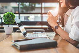 凯发K8国际国际曾诚：女性心态会更沉稳 未来性别区别没那么大